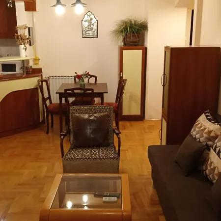 Simon's * Skopje